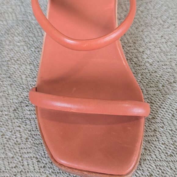 Kaanas Leather Brick Red Square Toe Wedge Sandals - Size 9 - Picture 5 of 15
